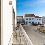 Horizonte Azul - New Renovated With Sea View Apartment Nazare